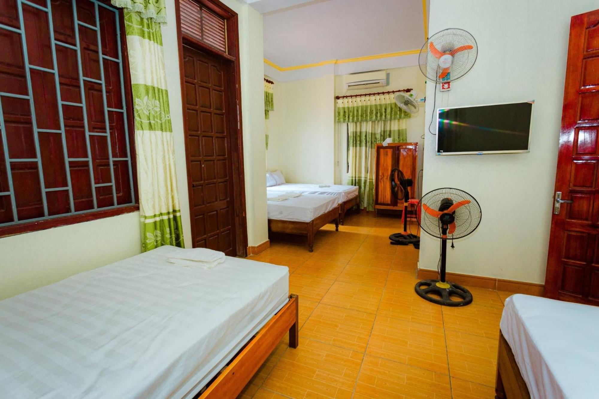 Hotel Co Cuc Cu Lac Buitenkant foto