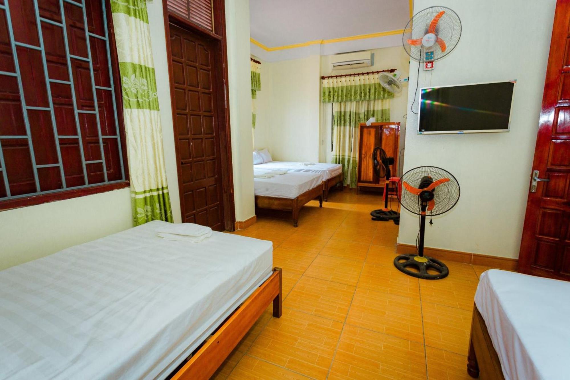 Hotel Co Cuc Cu Lac Buitenkant foto