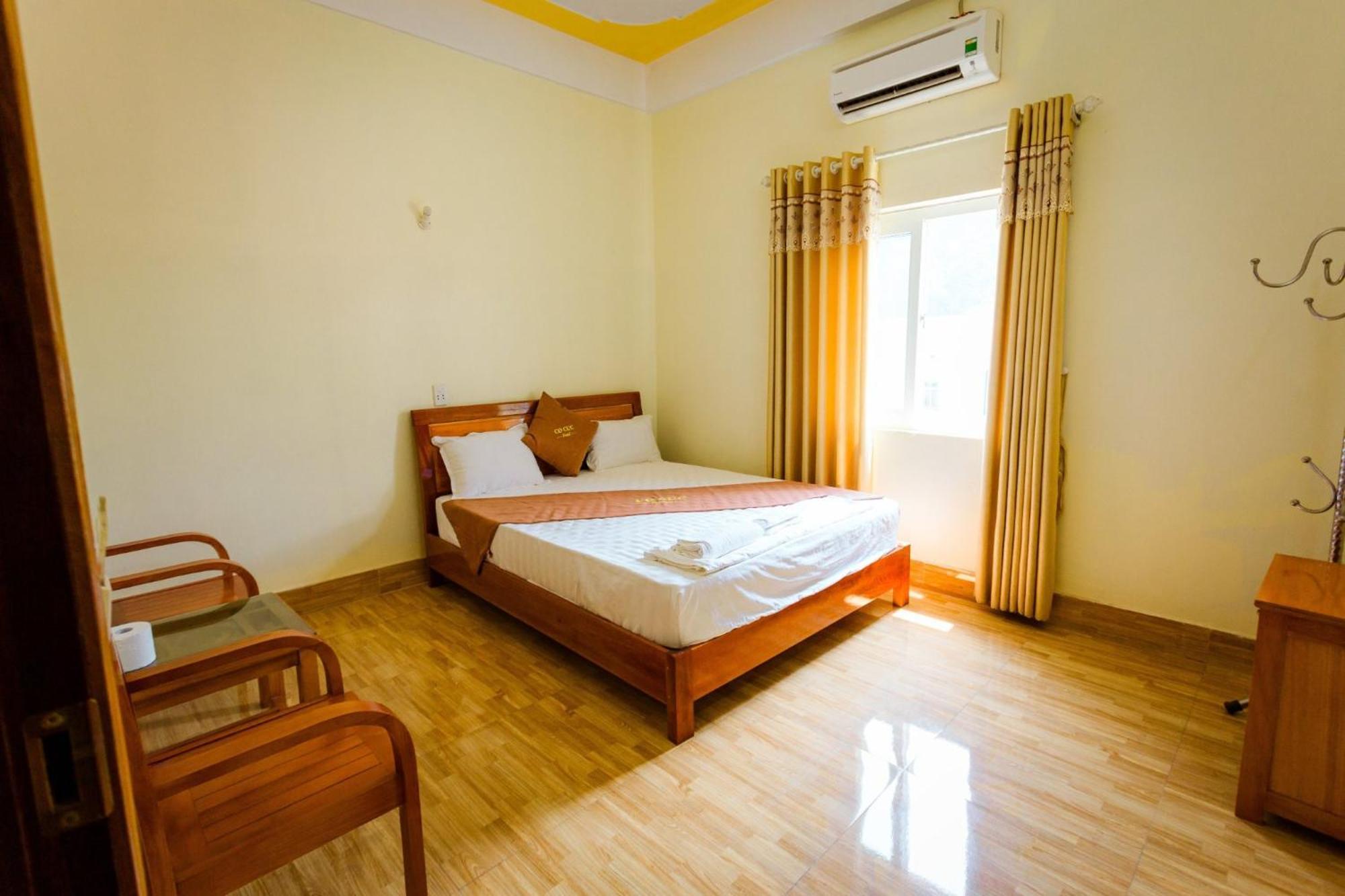 Hotel Co Cuc Cu Lac Buitenkant foto